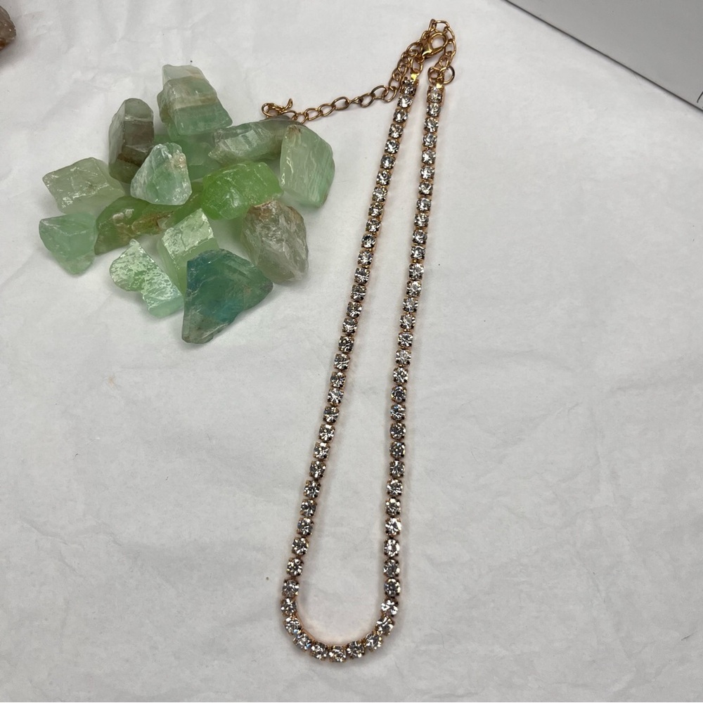Elegant Gold and Silver Necklace